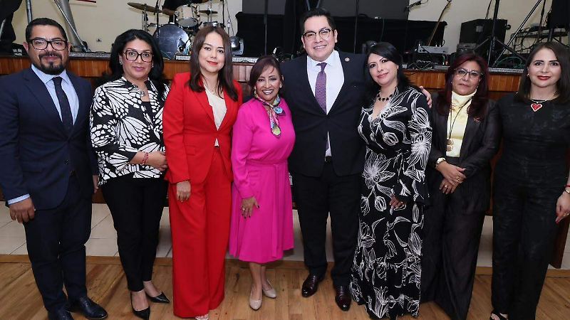 Encabeza gobernadora conmemoración del Día del Abogado en el Poder Judicial de Tlaxcala (7).